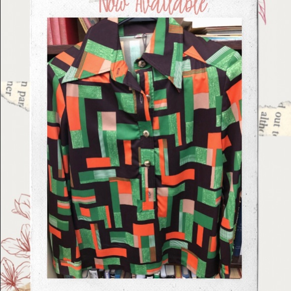 Boutique Funky Retro Button-Up Blouse